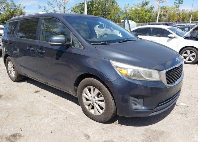 2015 KIA Sedona