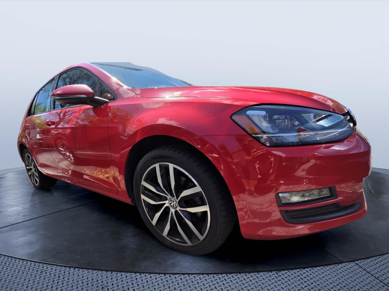 2015 VOLKSWAGEN Golf