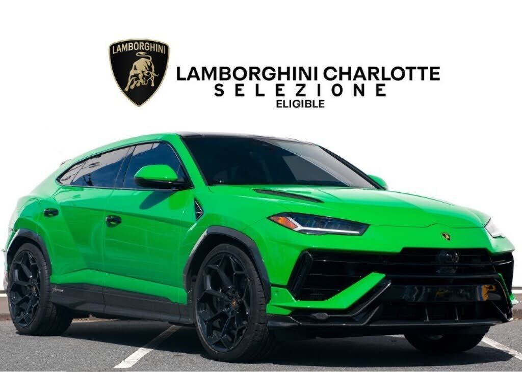 2023 LAMBORGHINI URUS
