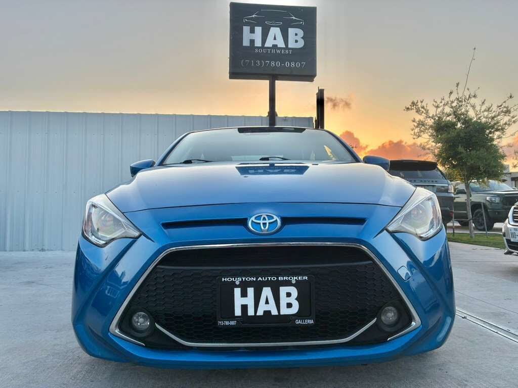 2019 TOYOTA Yaris
