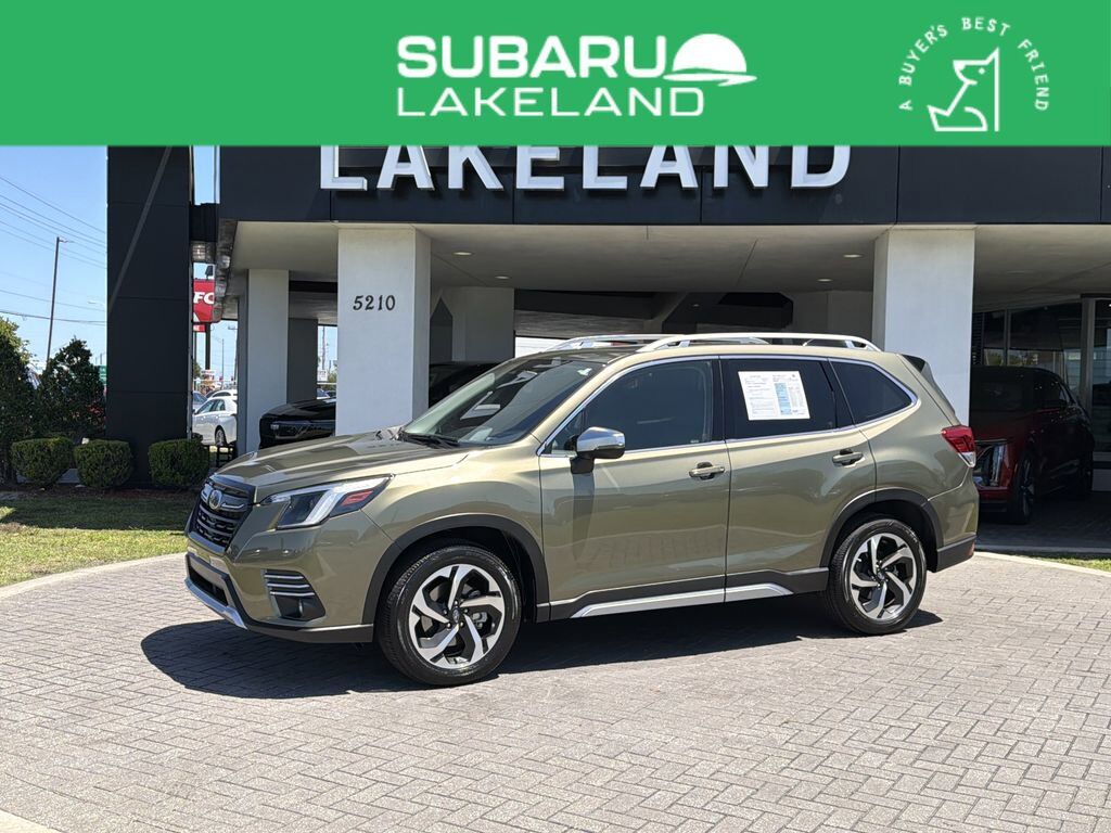 2024 SUBARU Forester