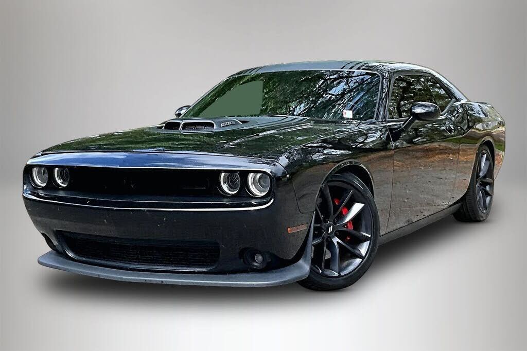 2021 DODGE Challenger