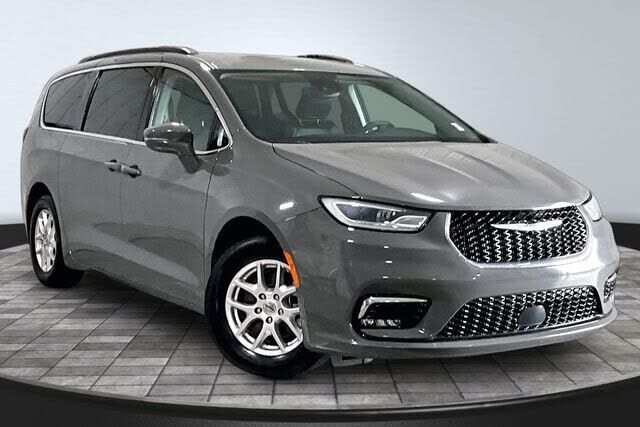 2022 CHRYSLER Pacifica