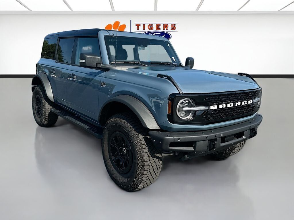 2024 FORD Bronco