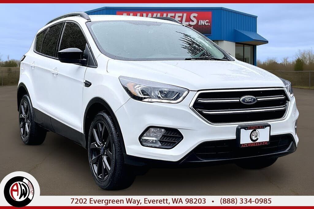 2018 FORD Escape