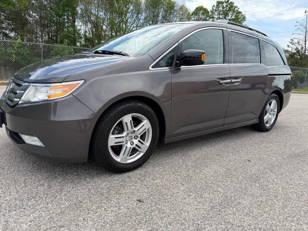 2012 HONDA Odyssey