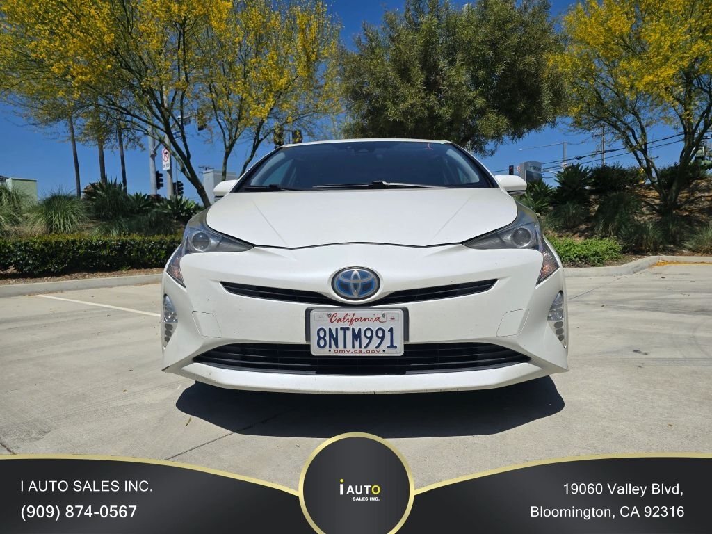 2016 TOYOTA PRIUS