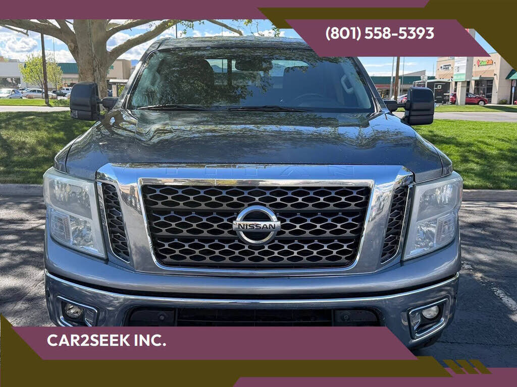 2017 NISSAN Titan