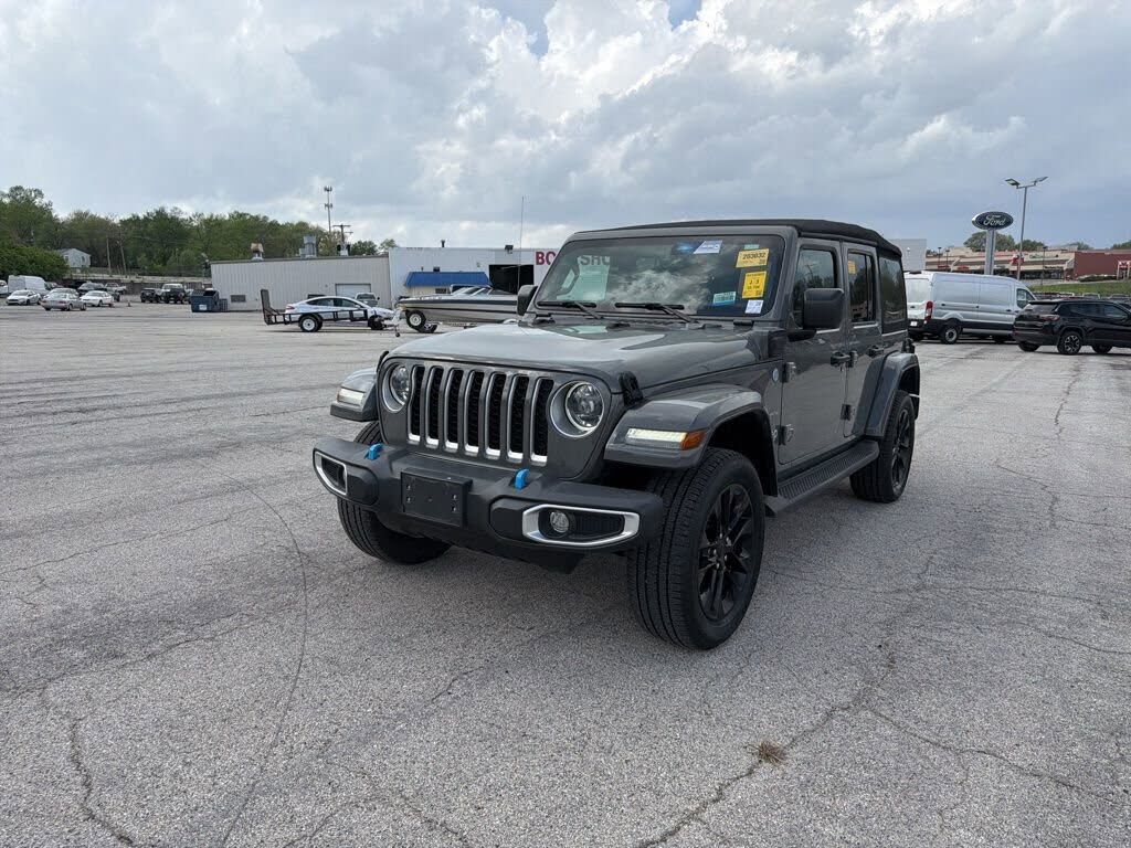 2023 JEEP Wrangler
