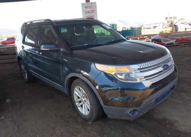 2014 FORD Explorer