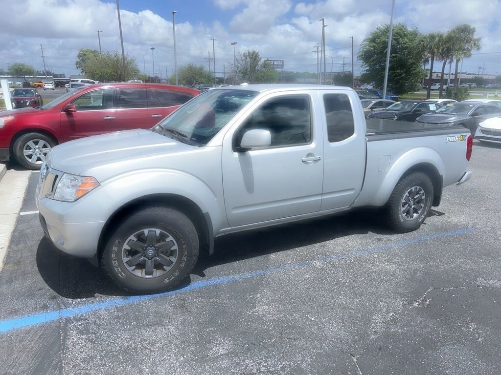2017 NISSAN Frontier