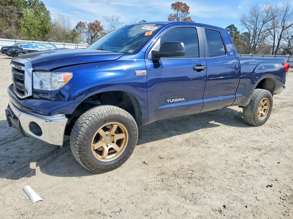 2012 TOYOTA Tundra