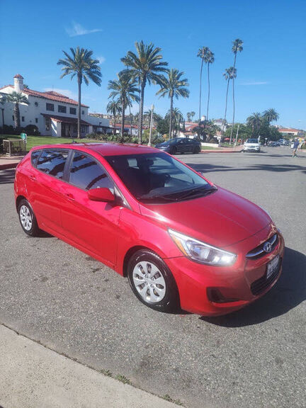 2016 HYUNDAI Accent