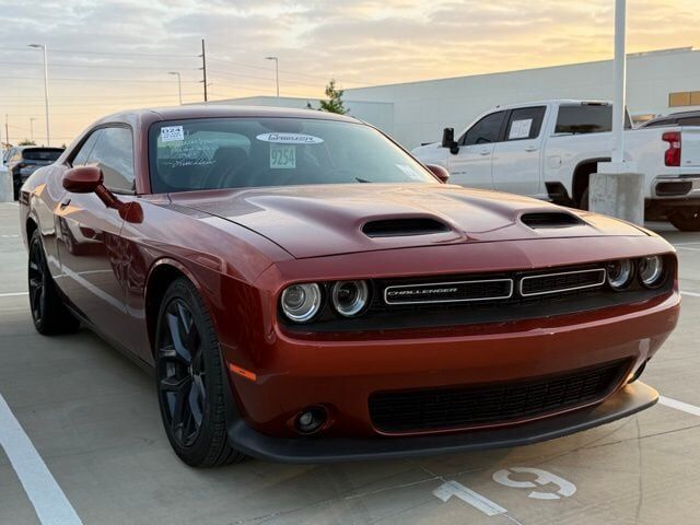 2021 DODGE Challenger