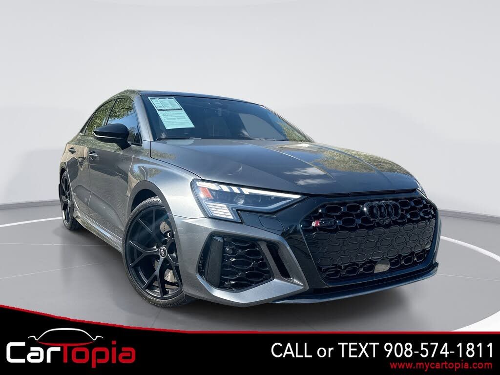 2023 AUDI RS3