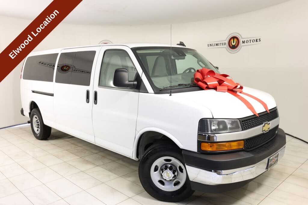 2024 CHEVROLET Express