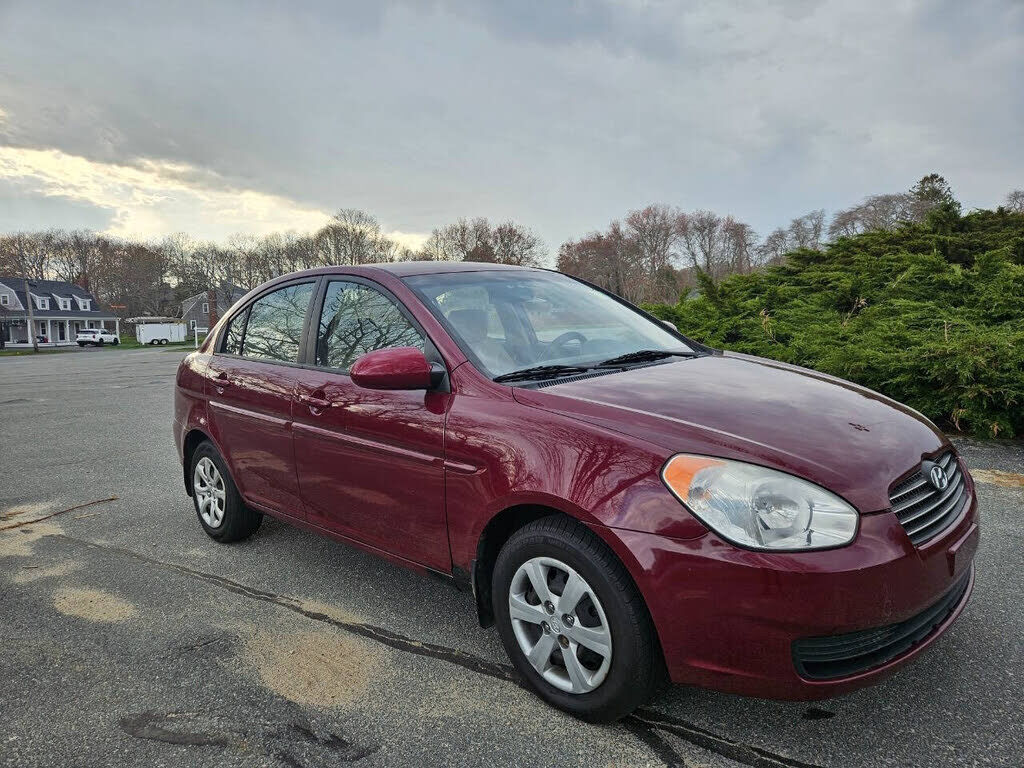 2009 HYUNDAI Accent