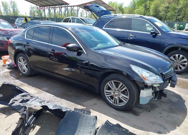 2012 INFINITI G37