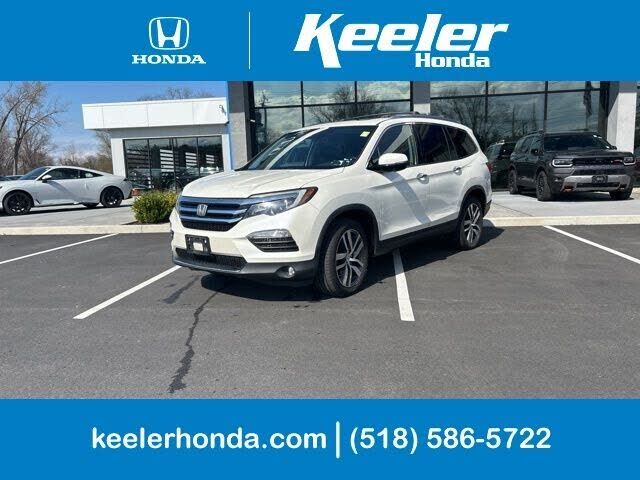 2017 HONDA Pilot