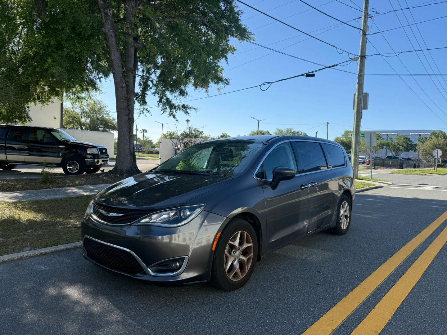2017 CHRYSLER Pacifica