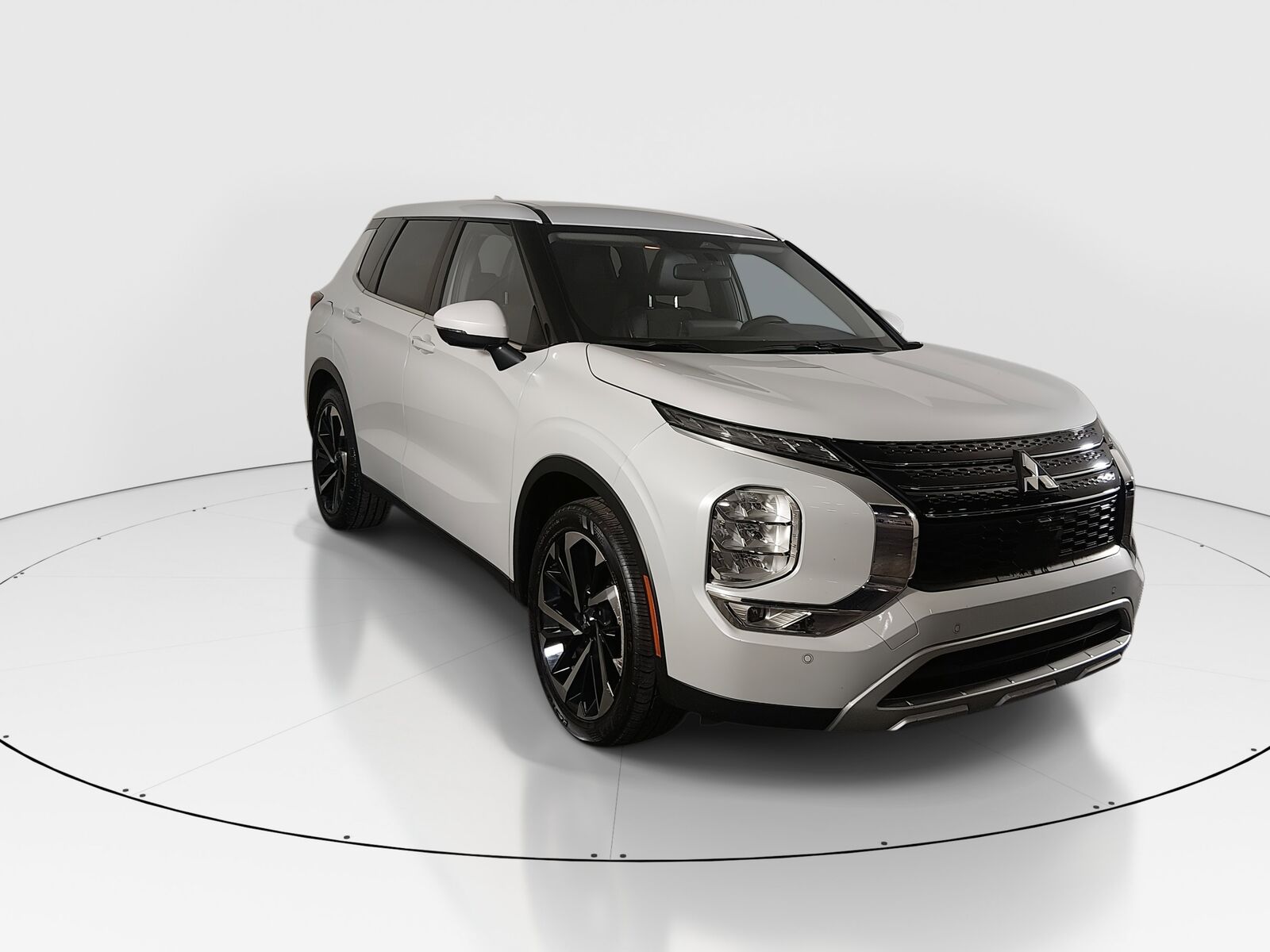 2024 MITSUBISHI Outlander