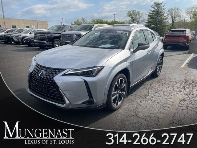 2025 LEXUS UX