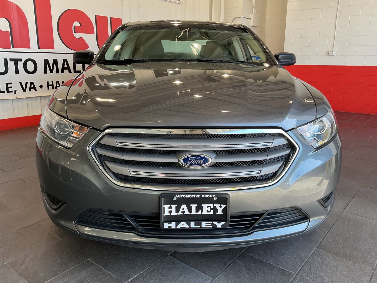 2014 FORD Taurus