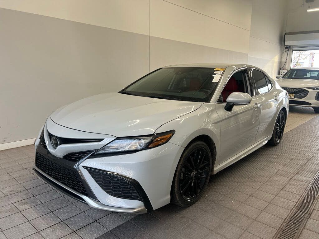 2023 TOYOTA Camry