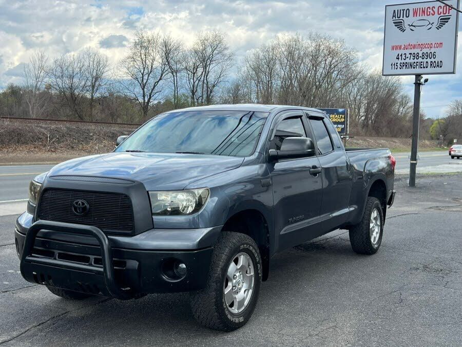 2008 TOYOTA Tundra