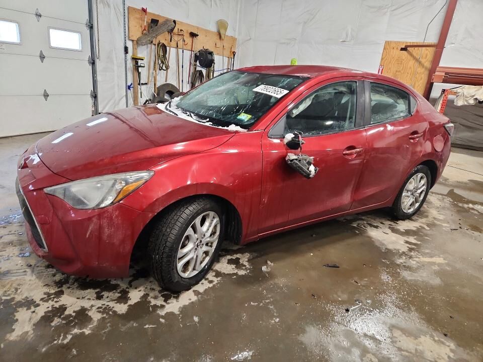 2017 TOYOTA Yaris