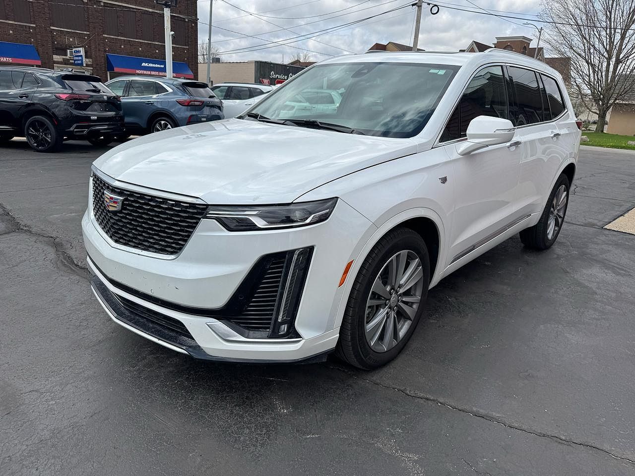 2025 CADILLAC XT6