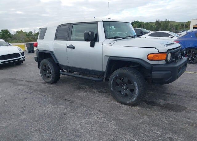 2007 TOYOTA FJ Cruiser