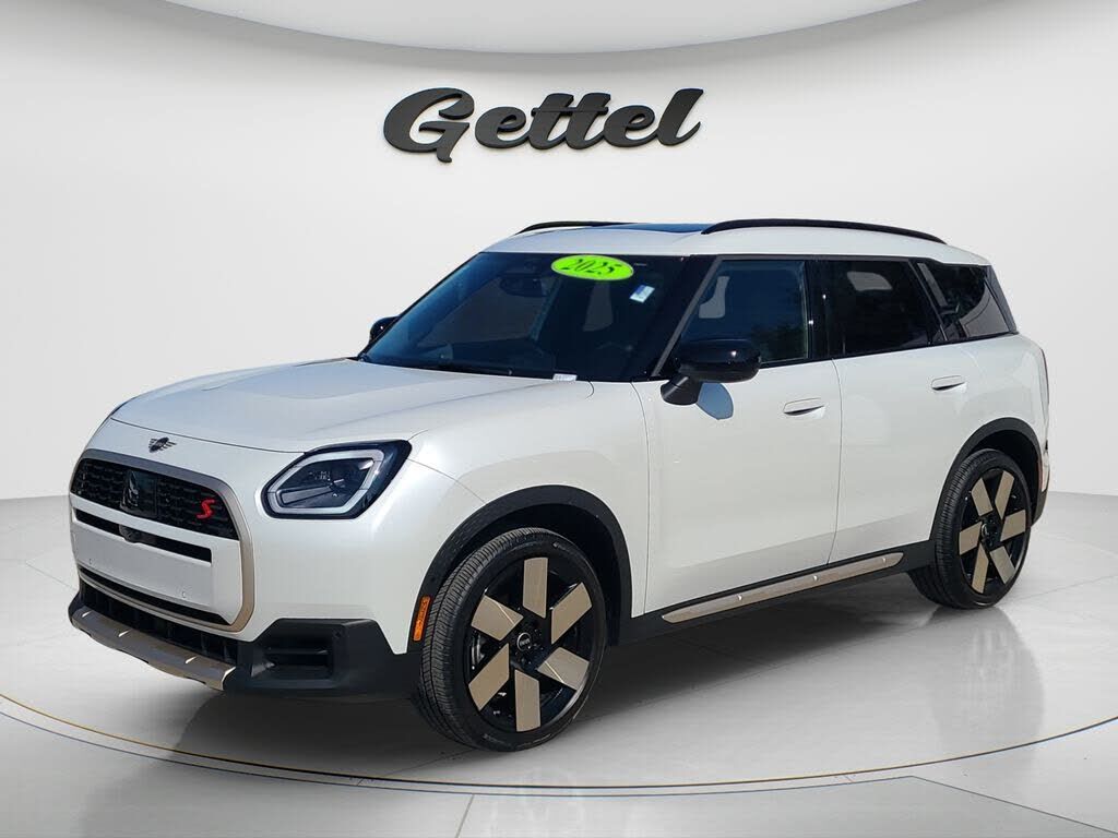 2025 MINI Countryman