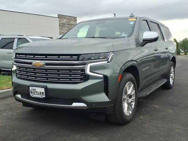 2023 CHEVROLET Suburban