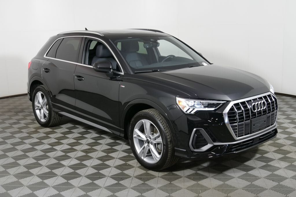 2024 AUDI Q3