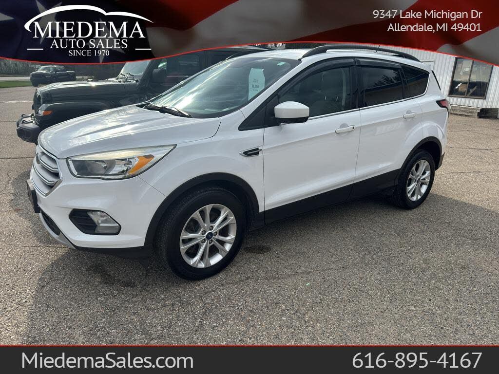 2018 FORD Escape