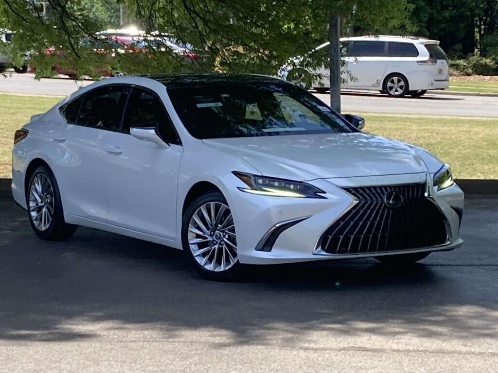 2023 LEXUS ES
