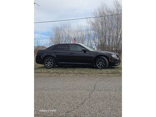 2017 CHRYSLER 300