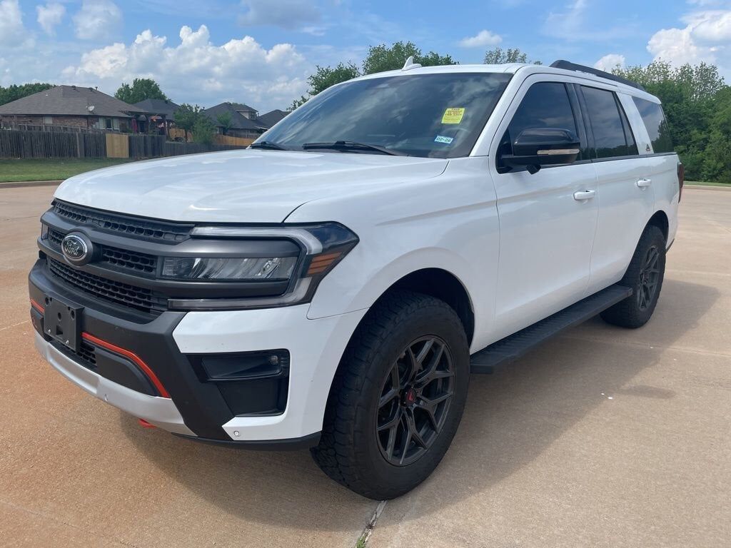 2023 FORD Expedition