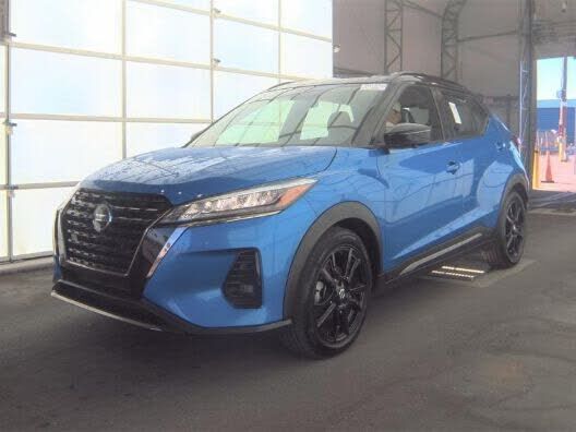 2021 NISSAN Kicks