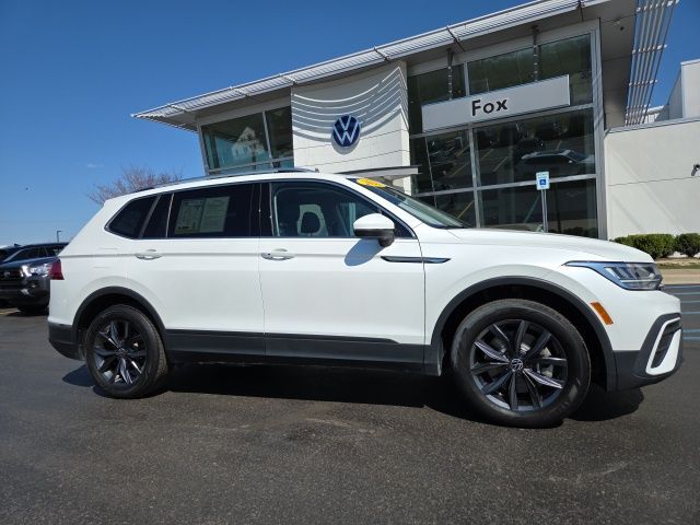 2023 VOLKSWAGEN Tiguan 4Motion