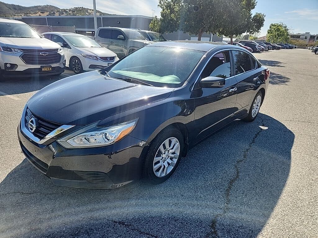 2017 NISSAN Altima