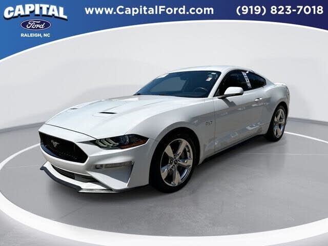 2019 FORD Mustang