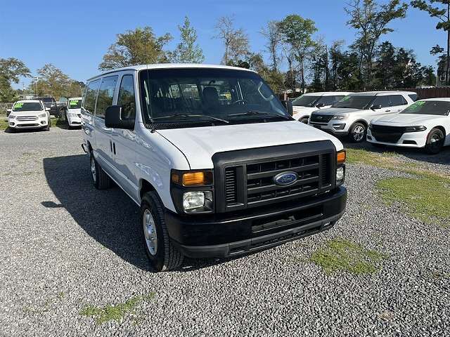 2011 FORD E-350