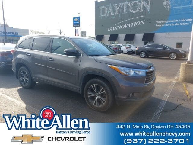 2016 TOYOTA Highlander