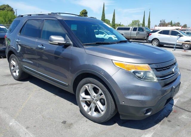 2011 FORD Explorer