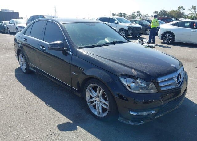 2012 MERCEDES-BENZ C-Class