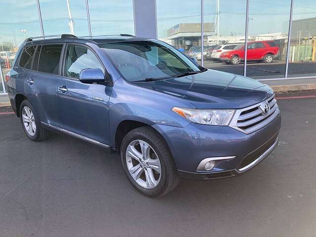2013 TOYOTA Highlander