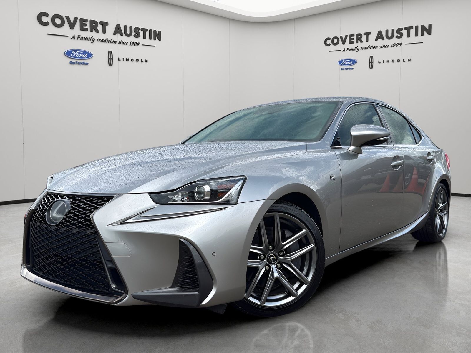 2018 LEXUS IS