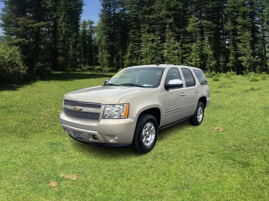 2011 CHEVROLET Tahoe